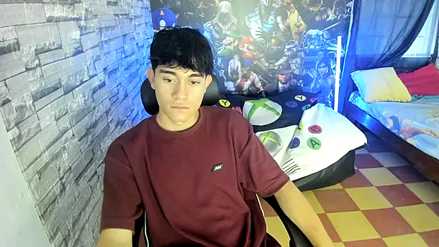 Snapshot of jay_orange chatting on December 2025 07:32:01 PM jay orange online show from December 2025 07:32:01 PM