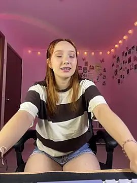 Davne  online show from February 2026 06:42:01 PM