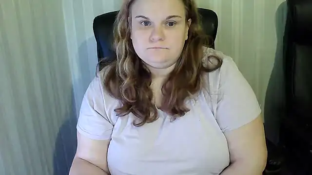 Snapshot of HarmonyKareraa chatting on December 2025 02:12:02 PM HarmonyKareraa online show from December 2025 02:12:02 PM