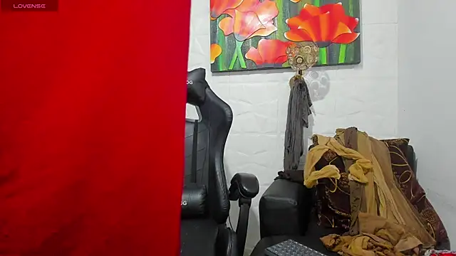 Miss clarepocahose online show from May 2026 12:38:01 AM