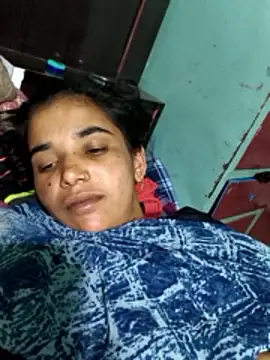 Snapshot of Uma_sain chatting on February 2026 05:02:02 PM Uma sain online show from February 2026 05:02:02 PM