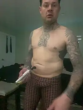 Snapshot of JSizzle13 chatting on February 2026 07:04:01 AM JSizzle13 online show from February 2026 07:04:01 AM