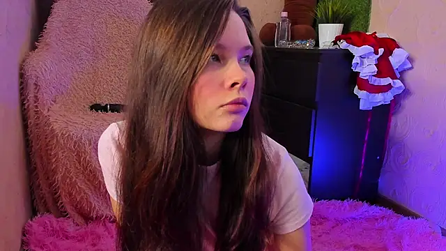 Snapshot of amelialy chatting on December 2025 07:03:02 AM amelialy online show from December 2025 07:03:02 AM