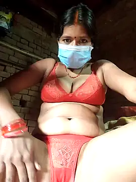 Snapshot of Curvy_Vamikaa chatting on December 2025 08:52:01 AM Curvy Vamikaa online show from December 2025 08:52:01 AM