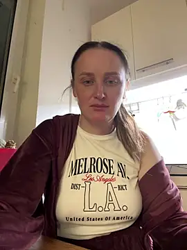 TomilaSi online show from March 2026 09:04:02 PM