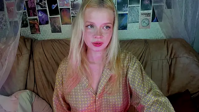 AlysaMeow online show from July 2026 01:28:01 PM