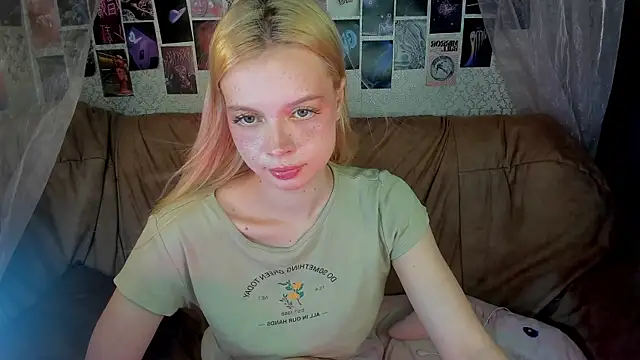AlysaMeow online show from July 2026 03:05:02 PM