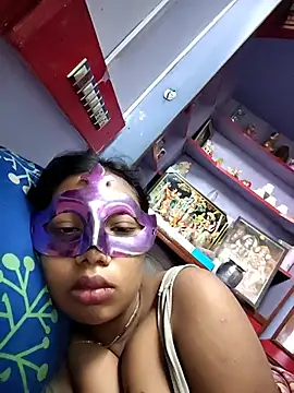 Snapshot of aarti03fb chatting on June 2026 05:45:02 AM aarti03fb online show from June 2026 05:45:02 AM