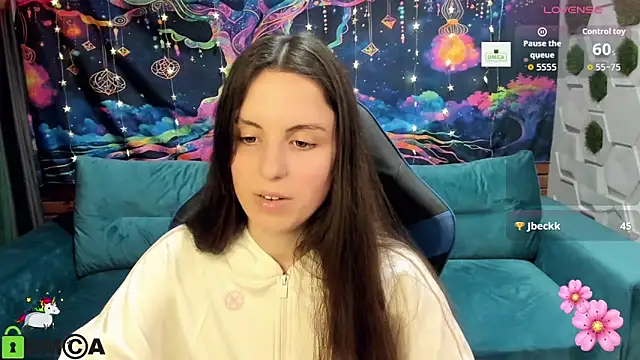 Snapshot of VeronicaSweeet chatting on December 2025 07:53:02 PM VeronicaSweeet online show from December 2025 07:53:02 PM