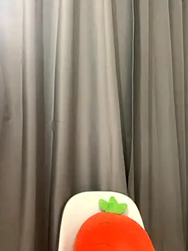 Snapshot of boniu-mimi chatting on December 2025 03:03:01 AM boniu-mimi online show from December 2025 03:03:01 AM