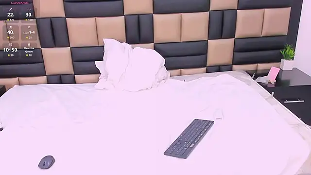 JessicaBosch online show from December 2025 07:53:02 PM