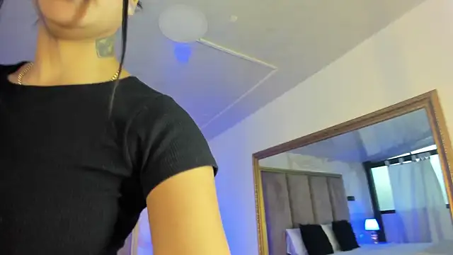 Snapshot of MelissaGill_ chatting on December 2025 12:36:02 PM MelissaGill online show from December 2025 12:36:02 PM