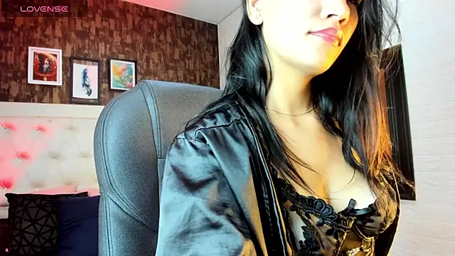 katty  collins online show from December 2025 10:25:01 PM