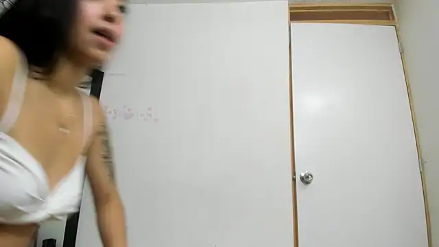 Snapshot of angel_pink7 chatting on December 2025 07:19:02 PM angel pink7 online show from December 2025 07:19:02 PM