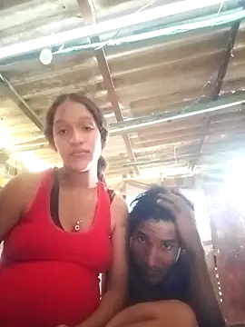 Snapshot of rachelbunny_and_kevin chatting on November 2025 05:27:01 PM rachelbunny and kevin online show from November 2025 05:27:01 PM