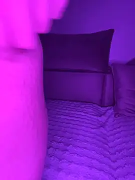 linaatchikita online show from April 2026 09:05:02 PM