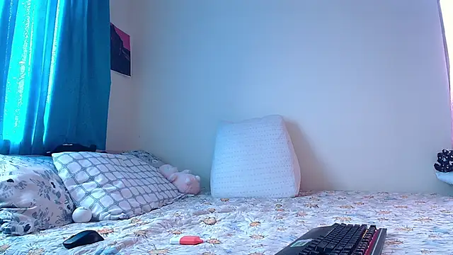 Sweet navy  online show from April 2026 07:00:01 PM