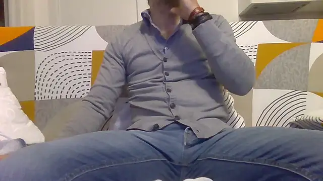 Eroshotlicker online show from December 2025 09:30:01 PM