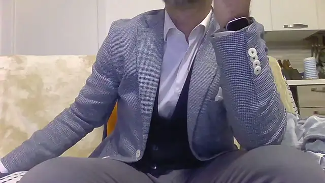 Eroshotlicker online show from February 2026 10:28:01 PM