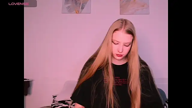  Milana Sparkl75  online show from January 2026 10:28:02 AM