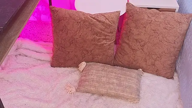 Kattie sweet1 online show from February 2026 01:07:02 PM