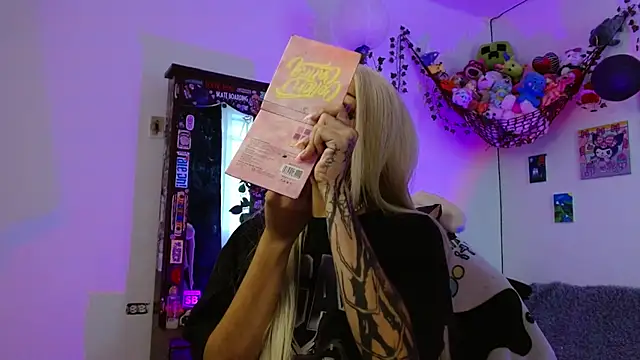 Snapshot of Layla_quinn chatting on January 2026 08:25:01 PM Layla quinn online show from January 2026 08:25:01 PM