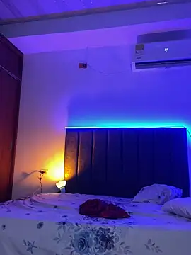 Samantafoxx  online show from July 2026 12:23:02 AM