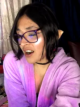 Snapshot of Winter_111 chatting on December 2025 02:50:02 AM Winter 111 online show from December 2025 02:50:02 AM