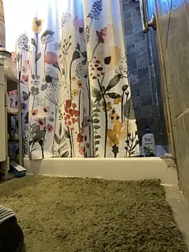 Snapshot of xxxenzo1 chatting on December 2024 06:48:02 PM xxxenzo1 online show from December 2024 06:48:02 PM