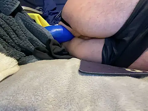 Snapshot of xxxenzo1 chatting on January 2025 05:05:02 PM xxxenzo1 online show from January 2025 05:05:02 PM