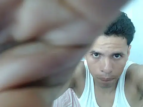 Snapshot of ImJonathan2 chatting on December 2025 08:08:02 AM ImJonathan2 online show from December 2025 08:08:02 AM