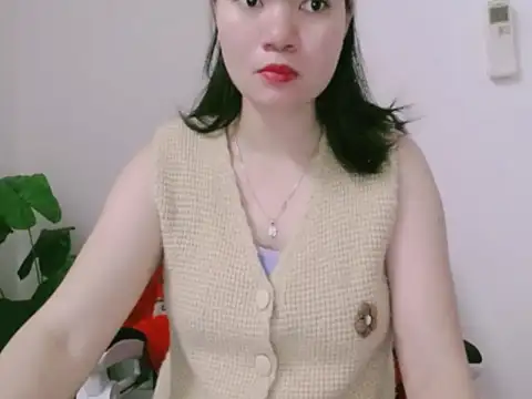 Snapshot of Lisa537- chatting on December 2025 12:49:02 AM Lisa537- online show from December 2025 12:49:02 AM