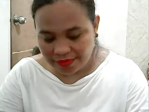 cutechubby online show from May 2026 10:44:02 AM