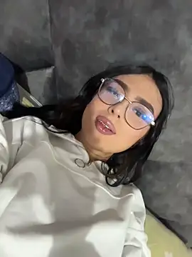 Snapshot of Nathalie_spencer2 chatting on February 2026 06:07:01 AM Nathalie spencer2 online show from February 2026 06:07:01 AM