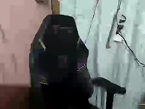 Snapshot of urSweetheart chatting on February 2026 09:47:01 AM urSweetheart online show from February 2026 09:47:01 AM