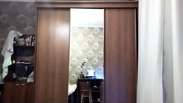 Snapshot of ArianeRandy chatting on December 2025 09:03:01 AM ArianeRandy online show from December 2025 09:03:01 AM