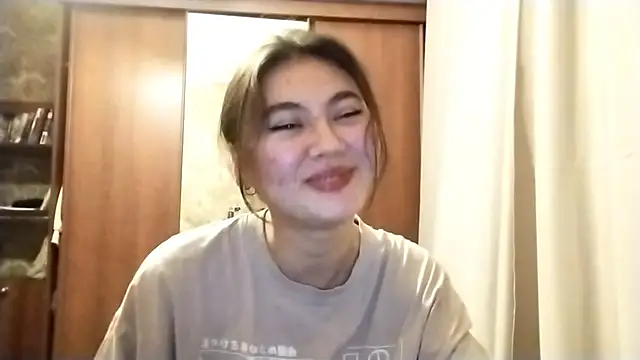 Snapshot of ArianeRandy chatting on December 2025 03:06:01 PM ArianeRandy online show from December 2025 03:06:01 PM