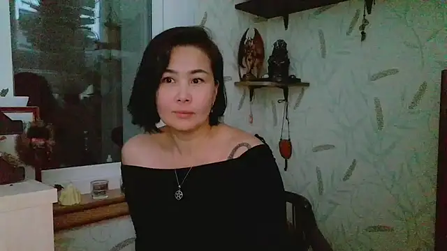 Snapshot of Nettie_Allie chatting on November 2025 01:03:01 PM Nettie Allie online show from November 2025 01:03:01 PM