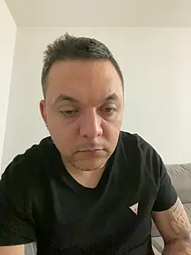 calienticos24 online show from June 2026 09:01:02 AM