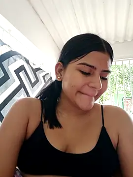 Snapshot of virgin_cunt chatting on December 2025 12:32:01 PM virgin cunt online show from December 2025 12:32:01 PM