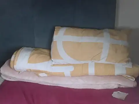 Snapshot of Chocolatebae86 chatting on December 2025 02:44:01 PM Chocolatebae86 online show from December 2025 02:44:01 PM