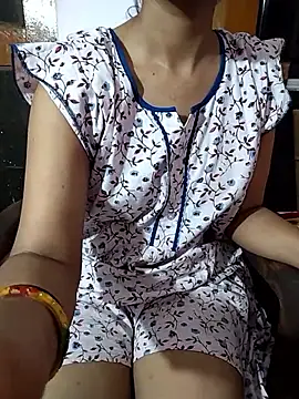 RASHMI SHARMA9 online show from May 2026 06:49:02 PM