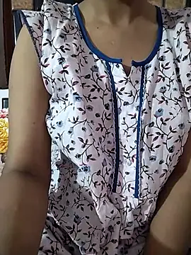RASHMI SHARMA9 online show from May 2026 06:03:01 PM