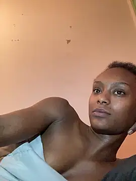 Snapshot of ___Hannah___ chatting on December 2025 01:04:02 PM Hannah online show from December 2025 01:04:02 PM