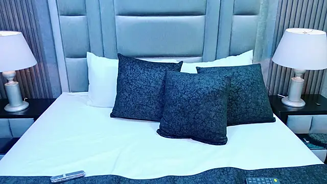 MadysonMiler online show from December 2025 01:35:02 AM