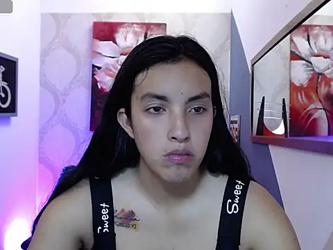 Loornna mirr online show from December 2025 07:41:02 PM