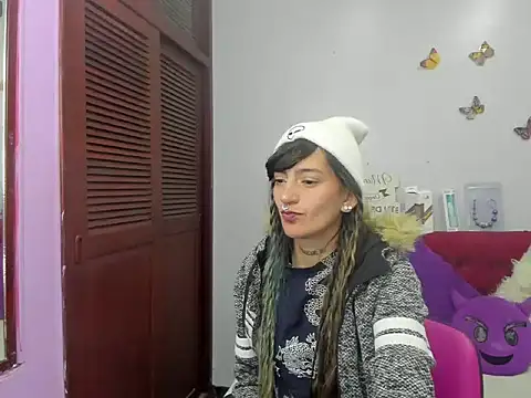 Snapshot of Dark_Dominika chatting on December 2025 01:28:01 PM Dark Dominika online show from December 2025 01:28:01 PM