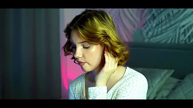 heresouly online show from December 2025 03:07:02 PM