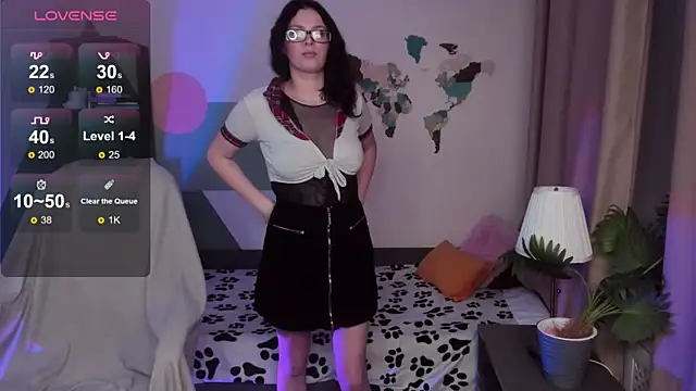 Snapshot of Lisa_Nerdy chatting on November 2025 05:49:01 PM Lisa Nerdy online show from November 2025 05:49:01 PM