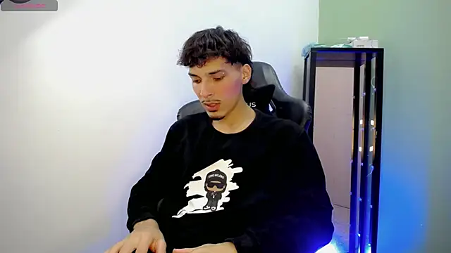 Yankeee  online show from November 2025 05:00:02 AM